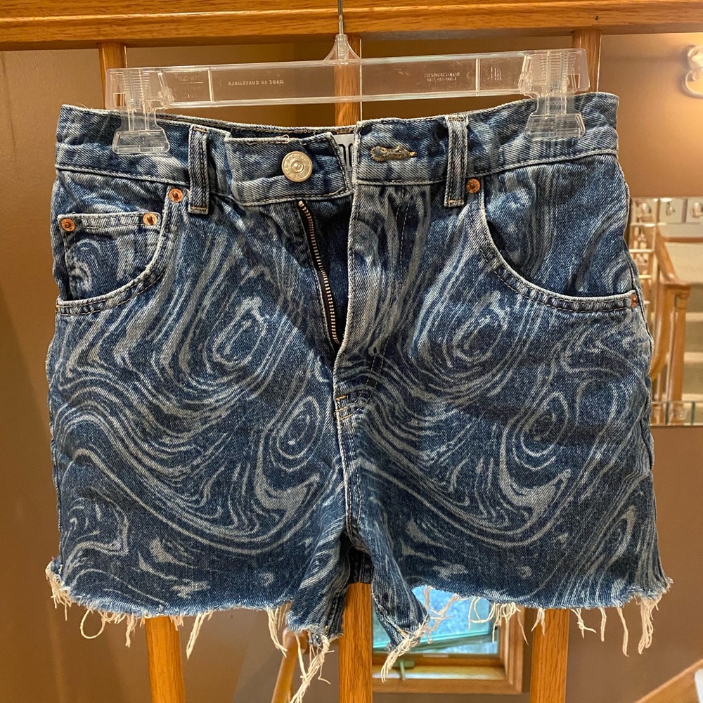 BDG Swirl Pattern Jean Shorts